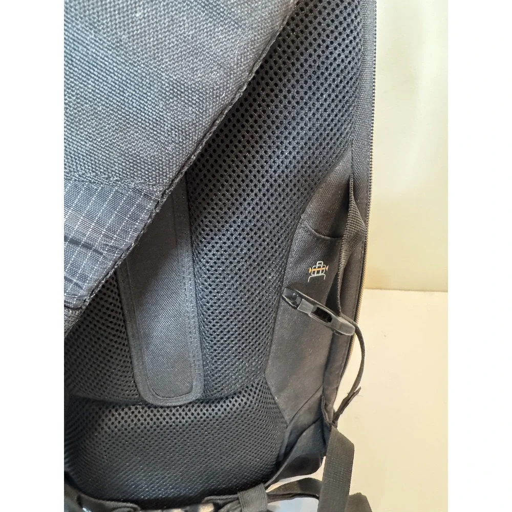 Lowepro Fastpack BP 150 AW II Camera Backpack DSLR Laptop Compartment Travel Bag
